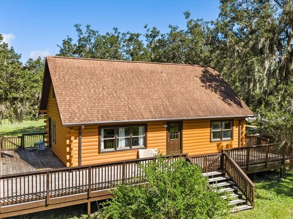 22519 Robbins Rd, Astatula, FL 34705