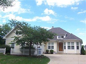 1st image of 4437 E Forest Glen Ln