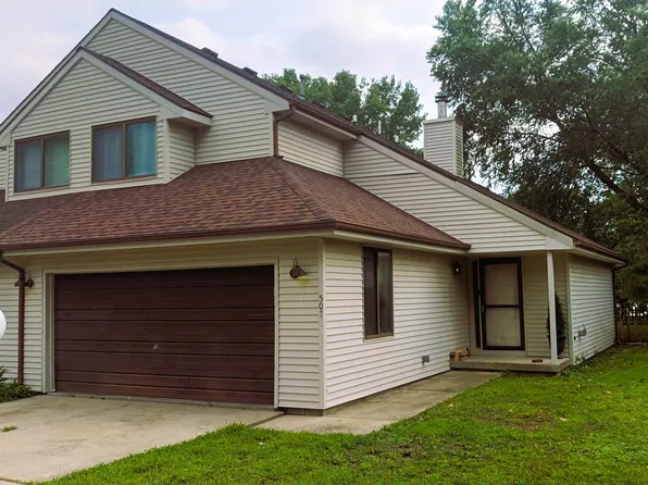 507 Clearwater Dr #1, Champaign, IL 61822