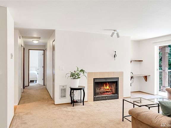 5th image of 13209 Newcastle Way APT A307