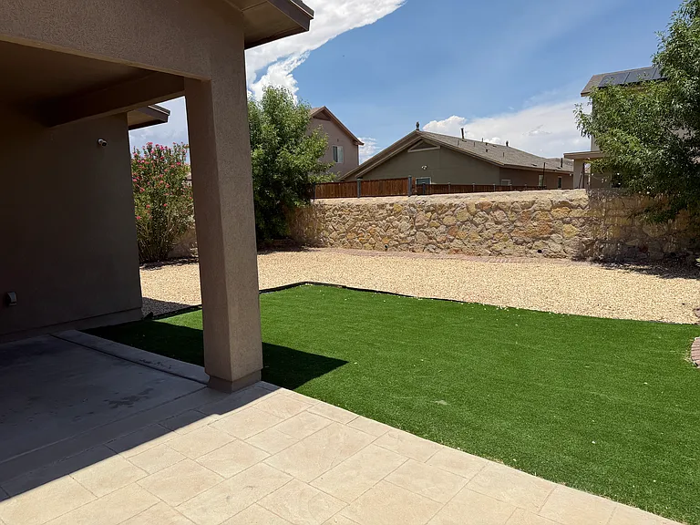 14429 Fernando Zubia Ave — Photo 16