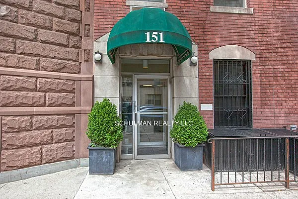 Sold by Schulman Realty LLC | media 13