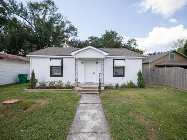 311 N Johnson St, Sulphur, LA 70663