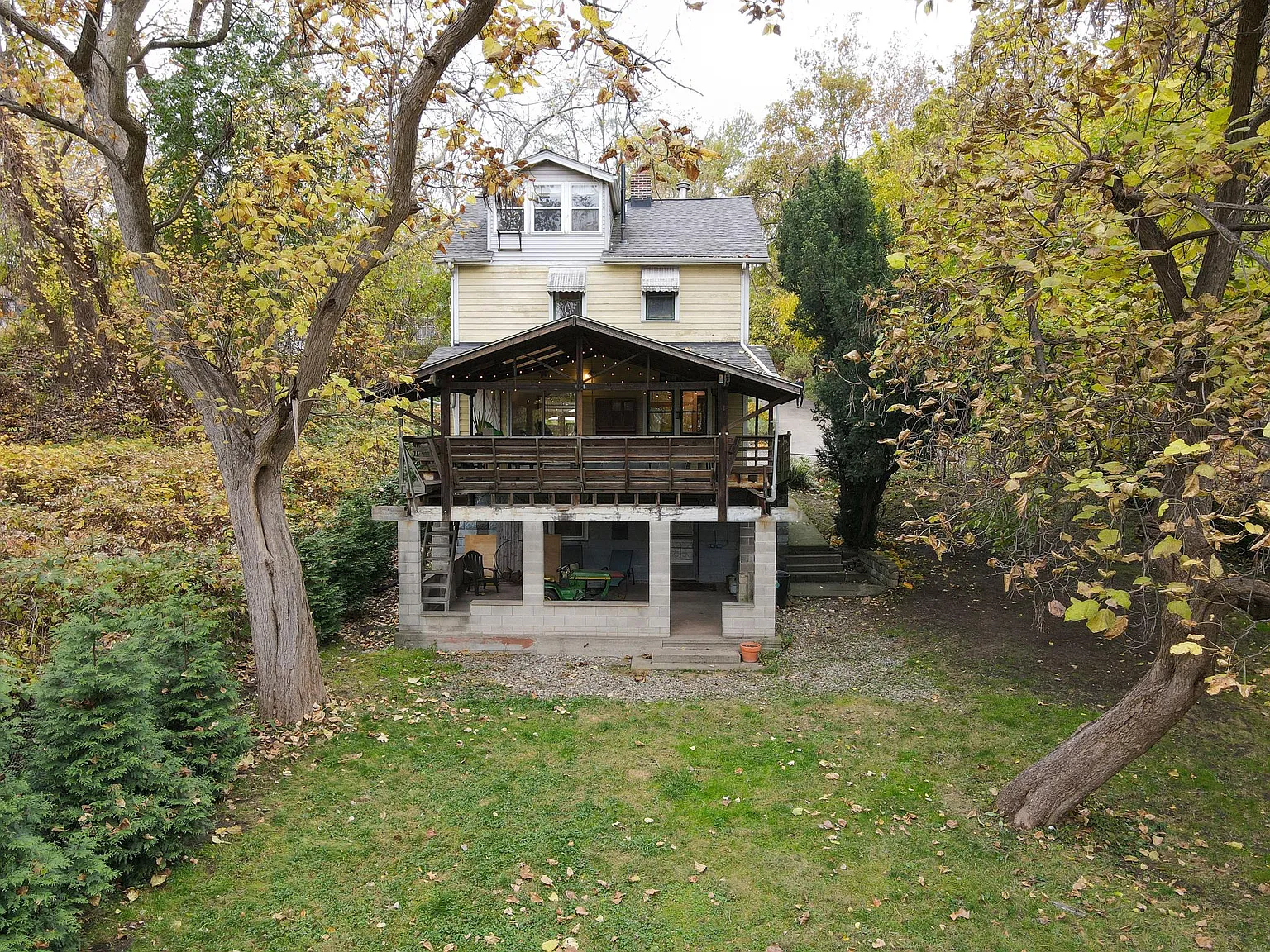3 bed, 1907 sqft, $2,500 — Photo 4