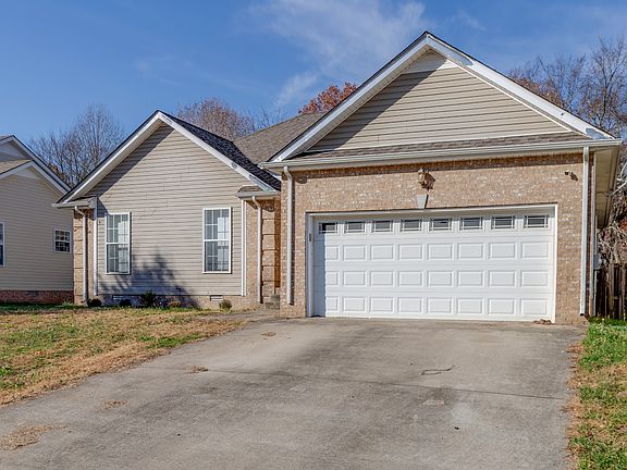 3rd image of 2677 Cider Dr
