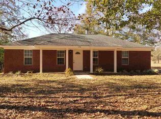 1541 N Pine Barren Rd, Walnut Hill, FL 32568