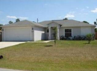 606 Ontario St NW, Palm Bay, FL 32907