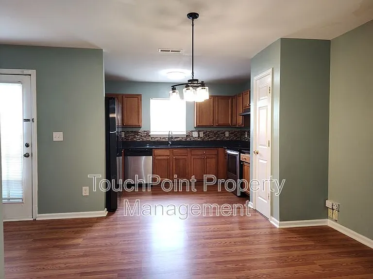 5226 Beam Lake Dr — Photo 5
