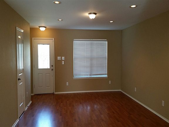 2nd image of 8421 Star Thistle Dr