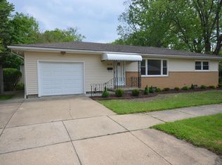 1590 Shatto Ave, Akron, OH 44313