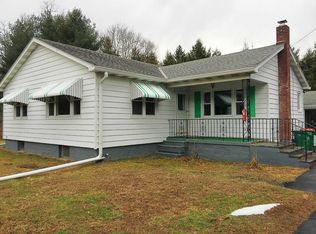 10 Birch Dr, Hopewell Junction, NY 12533