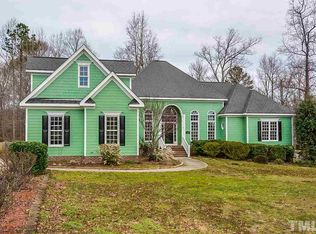 608 Christopher Dr, Clayton, NC 27520