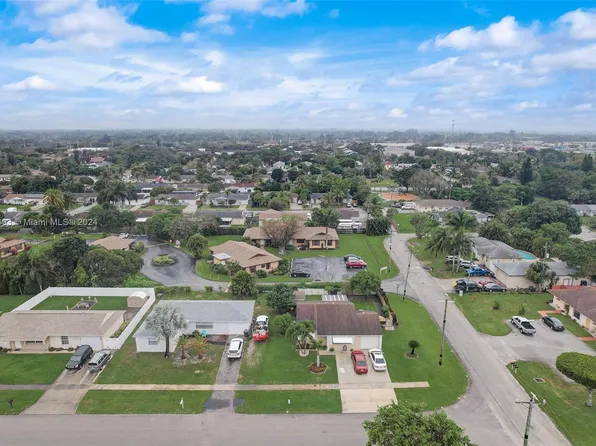 4259 Royal Banyan Way #1C, Lake Worth, FL 33461