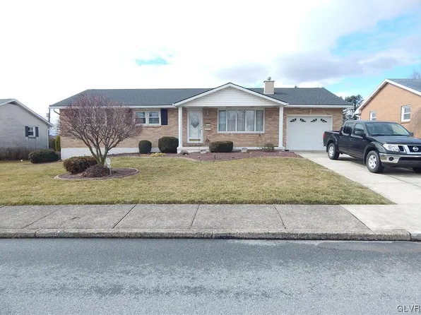 3135 N 4th St, Whitehall, PA 18052