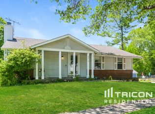 2415 Sarthe Ct, Maryland Heights, MO 63043