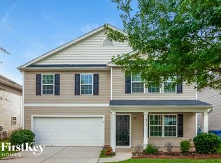 9515 Eagle Feathers Dr, Charlotte, NC 28214