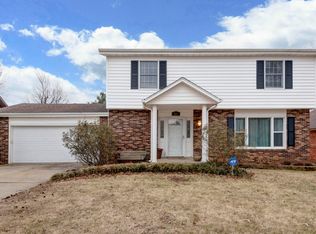 3836 S Virginia Pl, Springfield, MO 65807