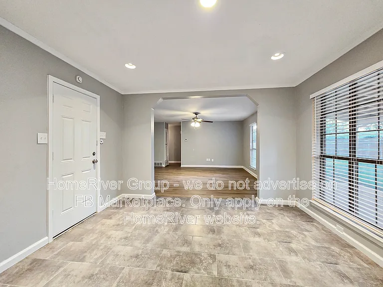 1612 Cindy Ct — Photo 5