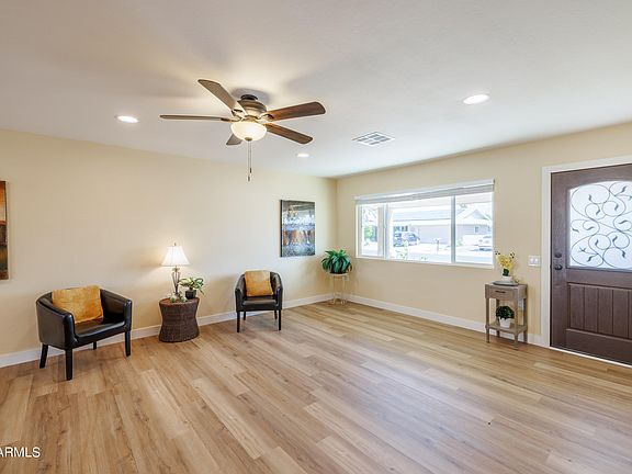 2nd image of 13050 W SKYVIEW Drive
