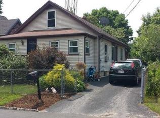 47 General Cobb St, Taunton, MA 02780
