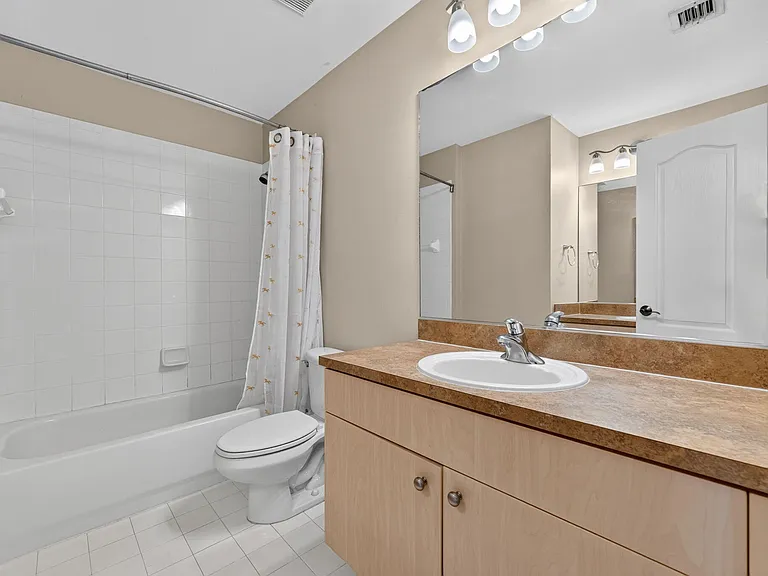 6775 SW 195th Ave — Photo 29