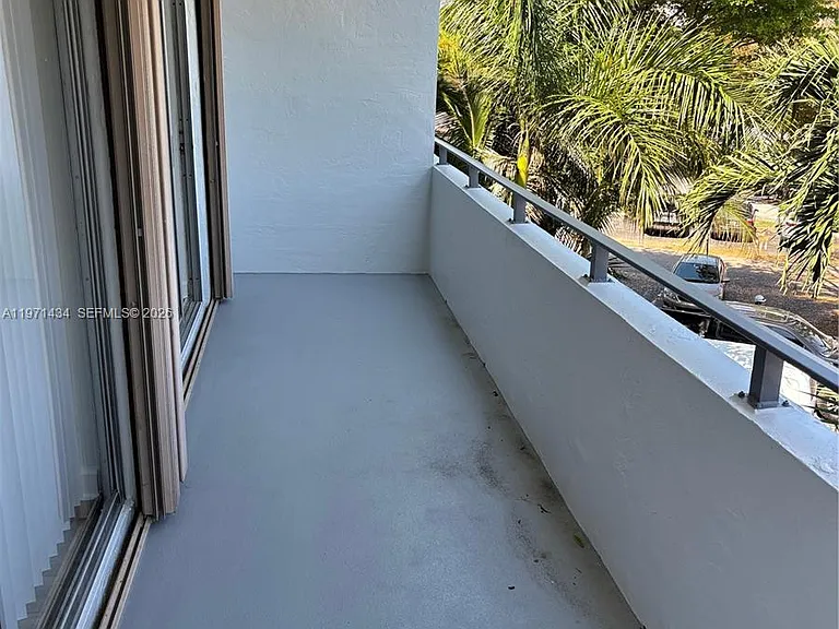 7901 Camino Cir #308 — Photo 7