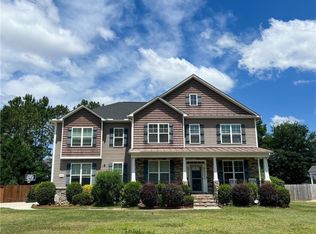 1740 Real Quiet Pl, Hope Mills, NC 28348