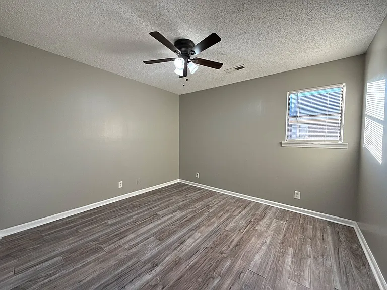 4424 Torrance Dr NW #15 — Photo 4