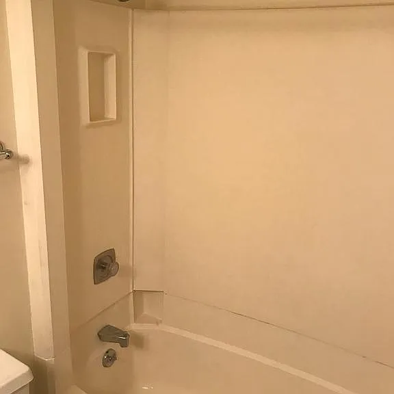 8350 Greensboro Dr #402 — Photo 14