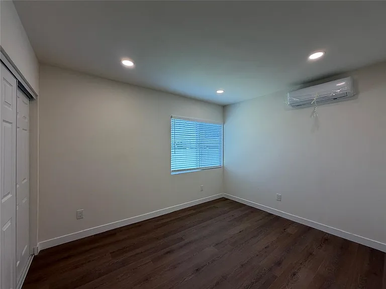 920 W Olive Ave #1 — Photo 8