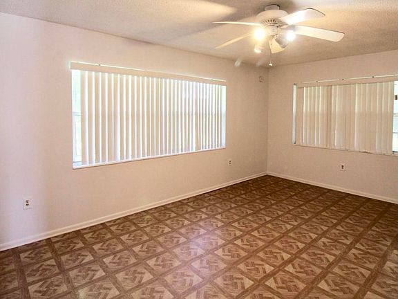 3rd image of 2020 Fairlane Dr