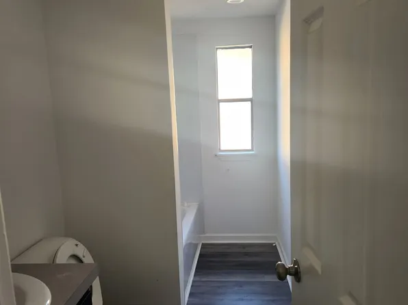 668 Roscoe Davis Rd, Monroe, GA