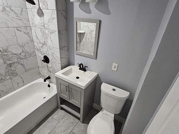 2nd image of 423 S 14th St Floor 2