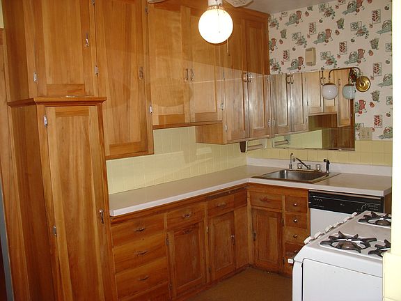 5th image of 2143 Juliet Ave