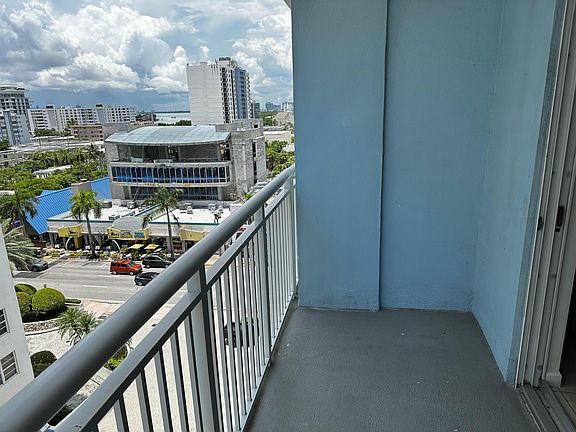 5th image of 6969 Collins Ave APT 806