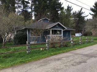 202 Valley Ave, Fortuna, CA 95540