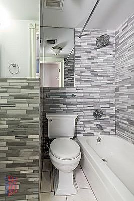 2nd image of 51 Leroy St #*4d