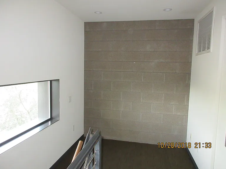 4507 N 12th St #5 — Photo 12