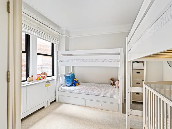 174 West 76th Street image 7 of 9