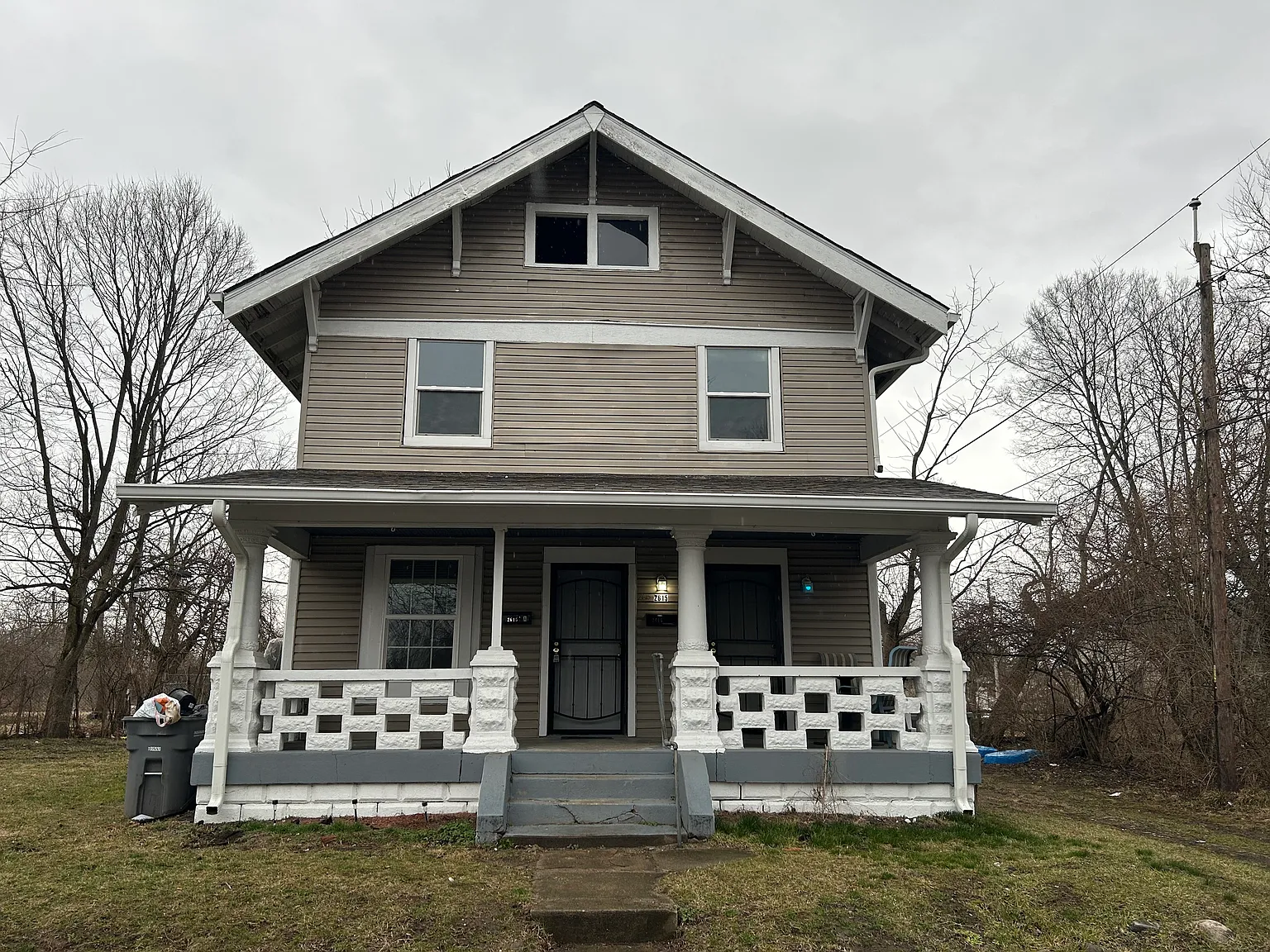 2615 White Ave photo 1