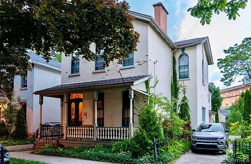 25 Whitney Pl #REAR Photo 1