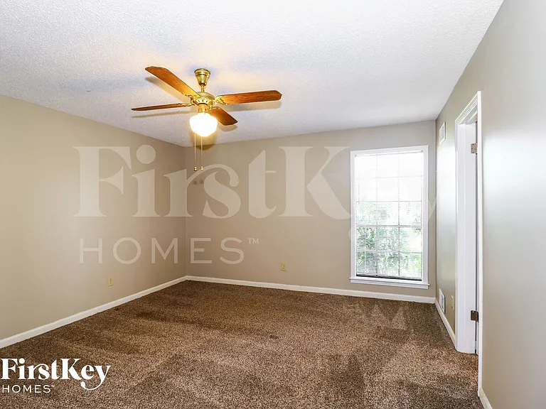 3828 Innsbrook Dr — Photo 7