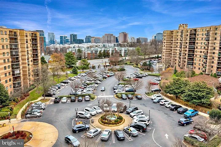 1 bed, 1.5 bath, 1144 sqft, $2,750 — Photo 3