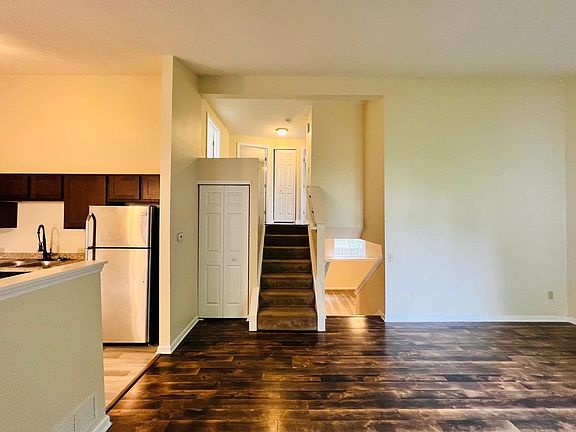4th image of 2964 Hubbardton Pl