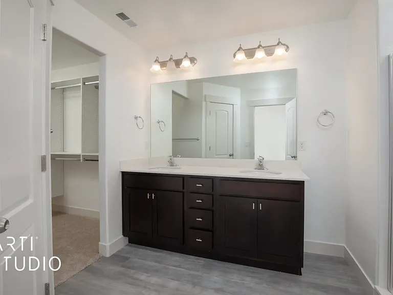 4678 Eyrie Peak Ln — Photo 13
