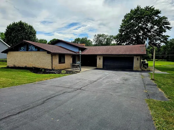 401 Kramer Ave, Bucyrus, OH 44820