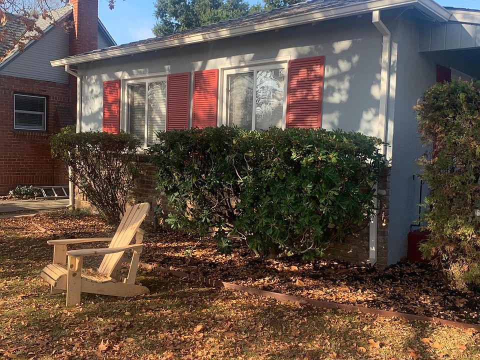 New painted exteriors. Located on quiet tree lined street.