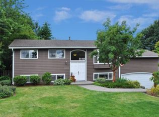 13033 NE 102nd Pl, Kirkland, WA 98033