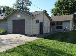 109 6th Ave SW, Waukon, IA 52172