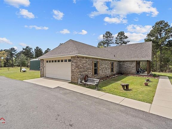 5th image of 226 Alan Private Dr